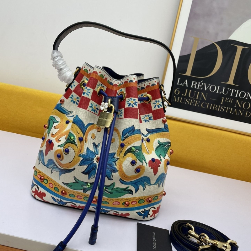D&G Bucket Bags